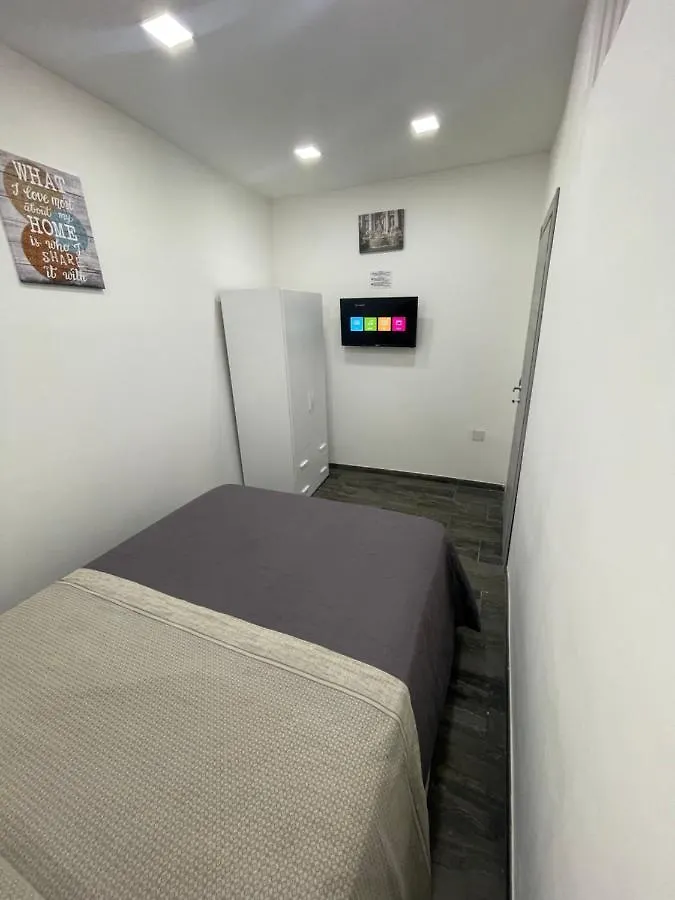 Regina Bnb Apartment Naples 0*,  Italy